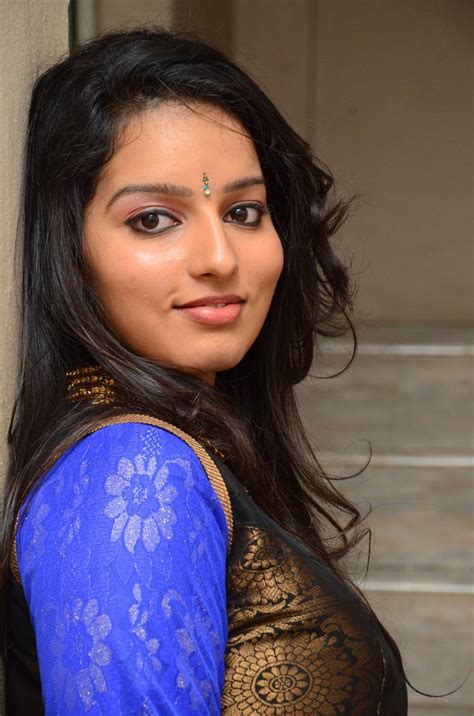 mallu gallery|Malayalam Actress Photos & Actress Latest Picture Gallery